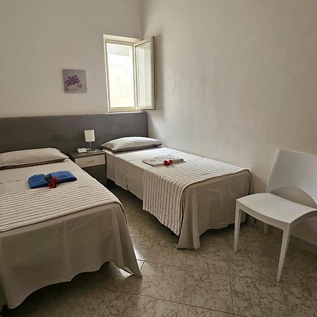 Villa Anny Авола Екстер'єр фото
